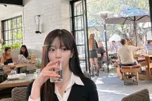 一手好牌打稀碎 三料影后马苏 被黑人驮肩 帮闺蜜撒谎 终究自断前程 一手好牌打稀碎 三料影后马苏 被黑人驮肩 帮闺蜜撒谎 终究自断前程