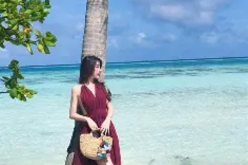 700万粉丝网红“暴躁的小张”突发讣告83岁姥姥骤然离世其两年前曾突发心梗住院常与千万粉丝网红“田姥姥”合拍视频“田”留言:老姐姐一路走好 700万粉丝网红“暴躁的小张”突发讣告83岁姥姥骤然离世其两年前曾突发心梗住院常与千万粉丝网红“田姥姥”合拍视频“田”留言:老姐姐一路走好